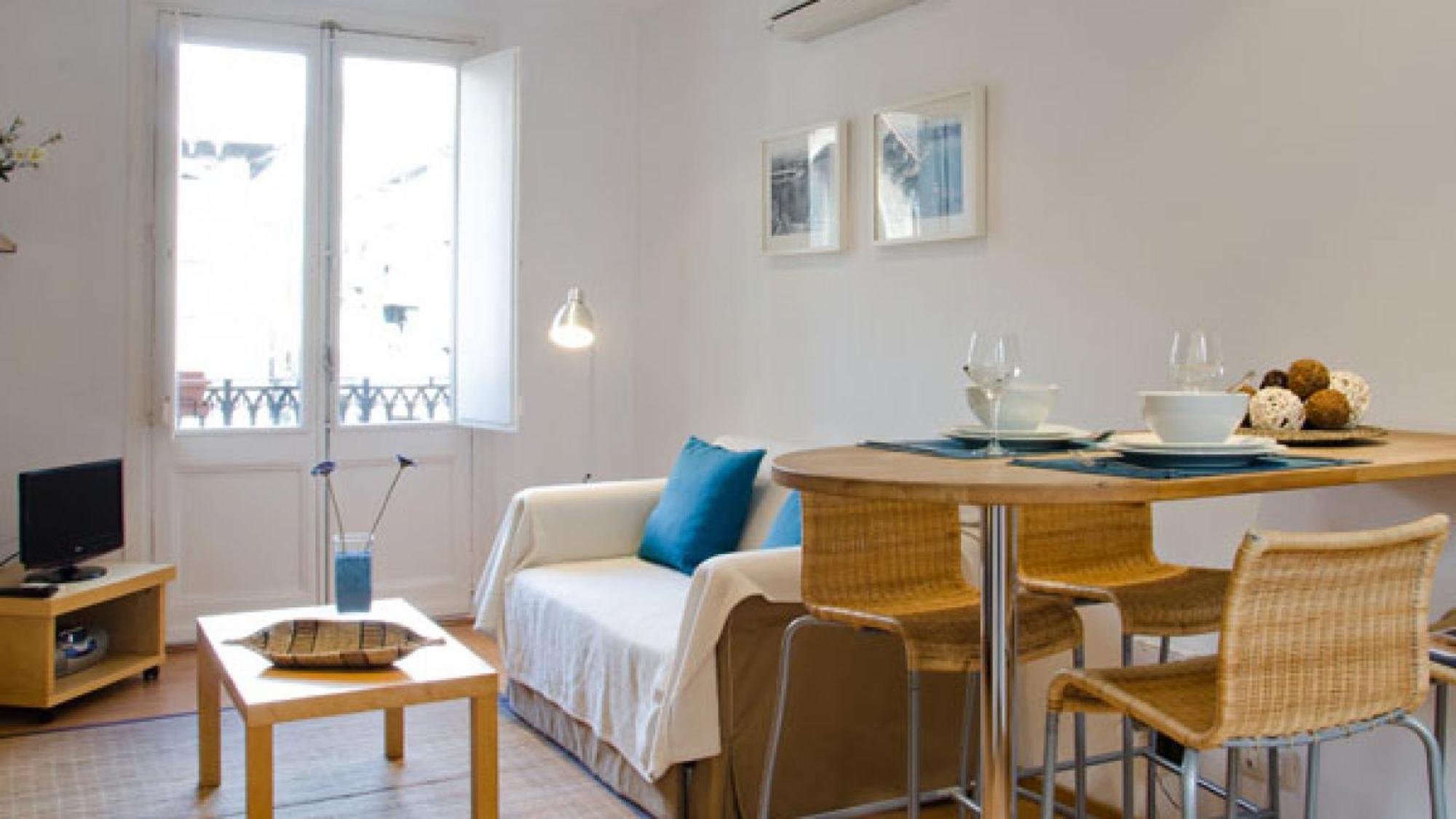 Ripoll Apartments — Photos 1